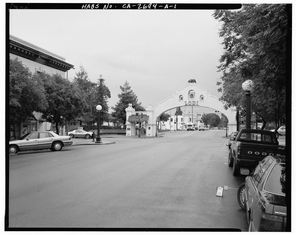 Southern Pacific Passenger Depot, Tokay Arch, Pine & Sacramento Streets