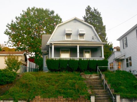 House (1)