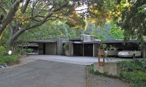 Maynard and Katharine Buehler House