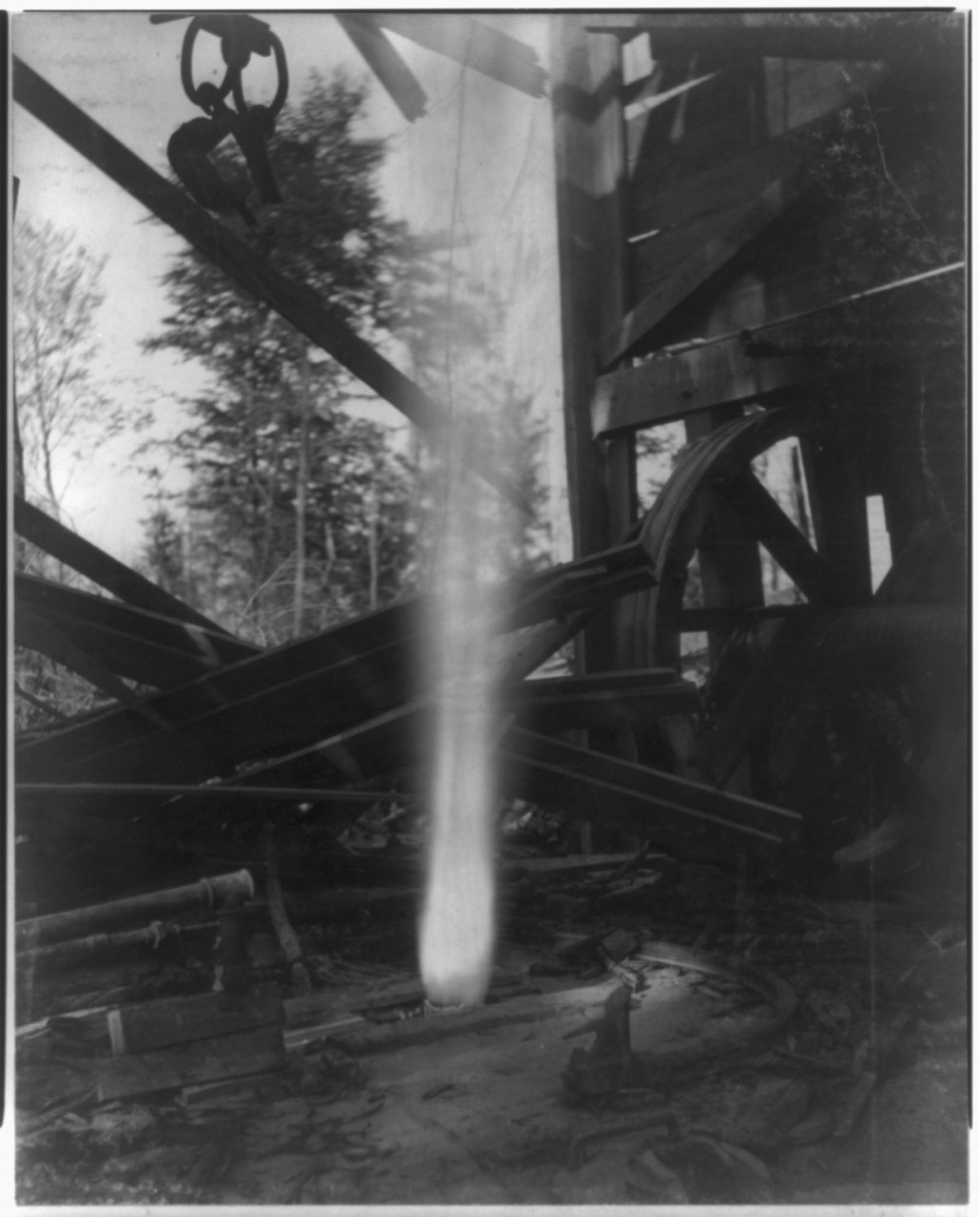 Uncontrolled well near Kane, Pa