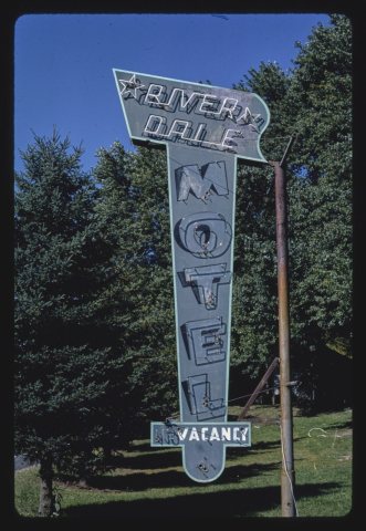 River Dale Motel sign