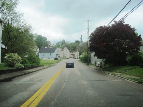 PA 837 nb in Black Diamond, Monongahela, May 2024