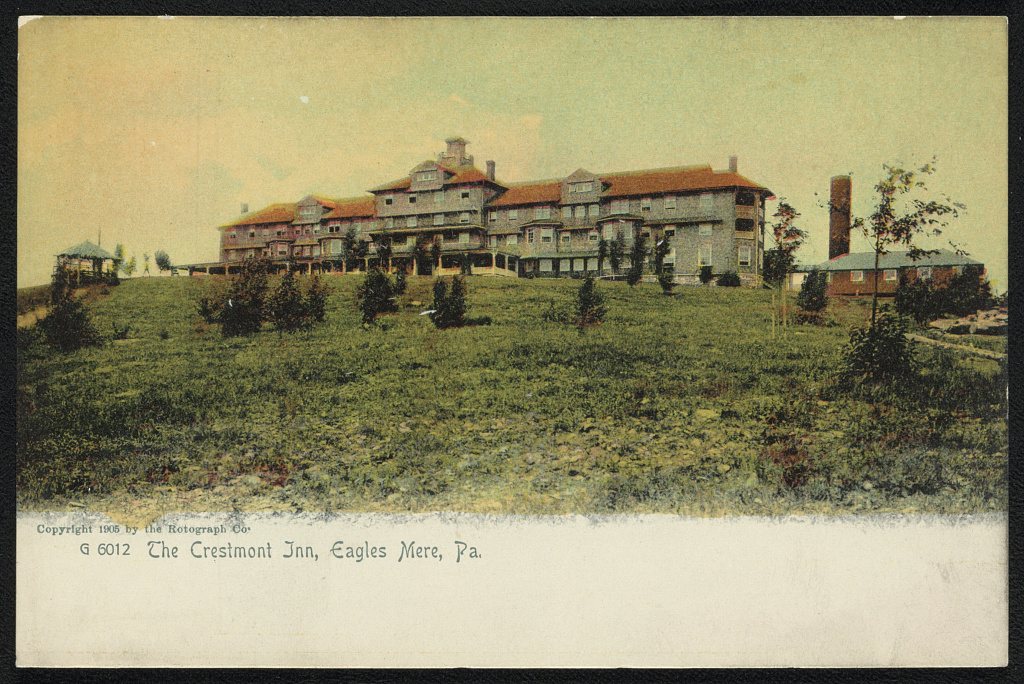 The Crestmont Inn