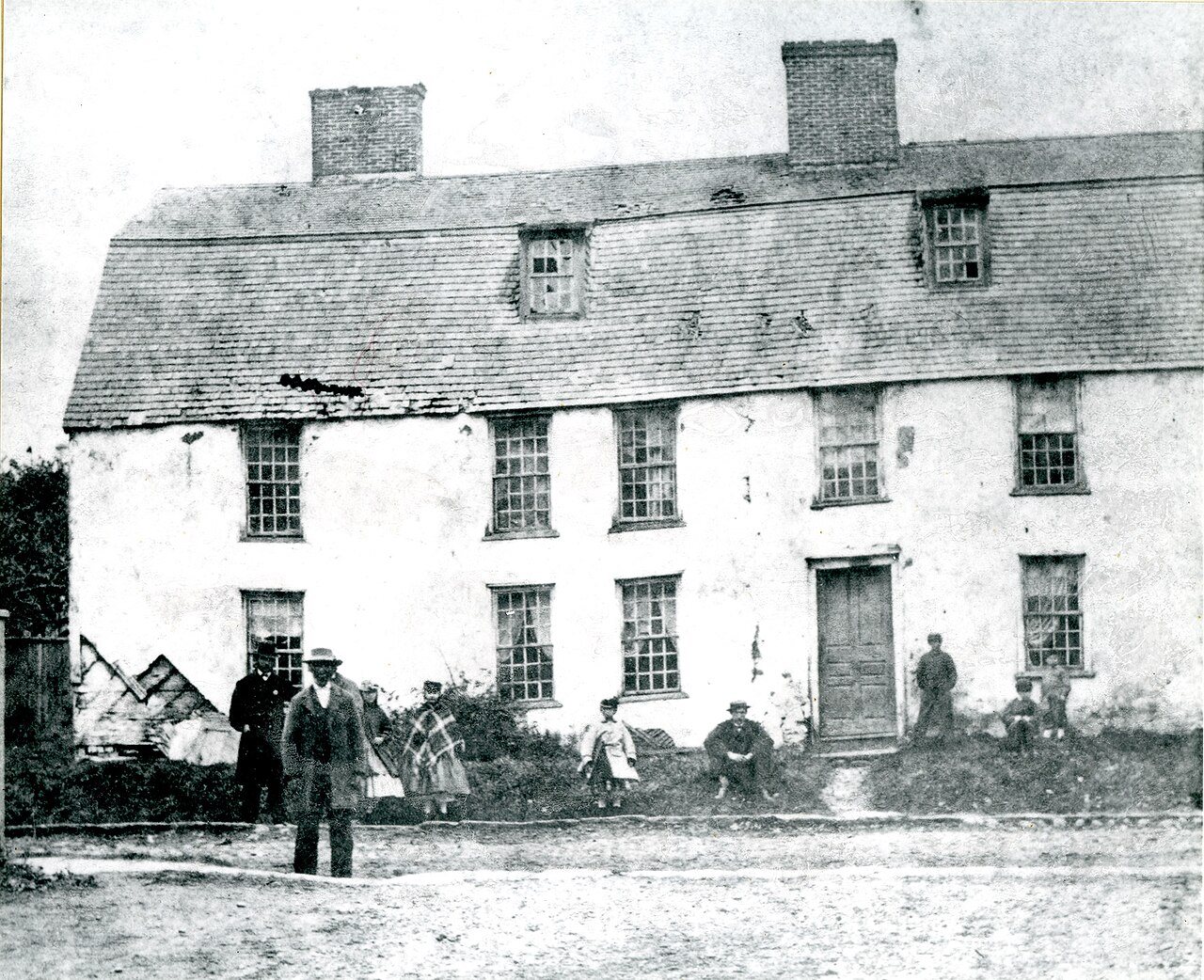 Islandora 11715-Henry Bull House, Spring Street; Built 1639 - Destroyed by Fire in 1912 OBJ