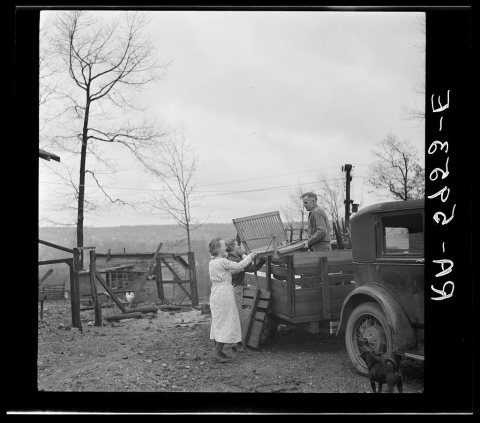 Untitled photo, possibly related to: The Eargle Family moving their household goods out of their home at Fairfield, Ala…