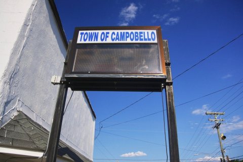 Campobello-sign-sc