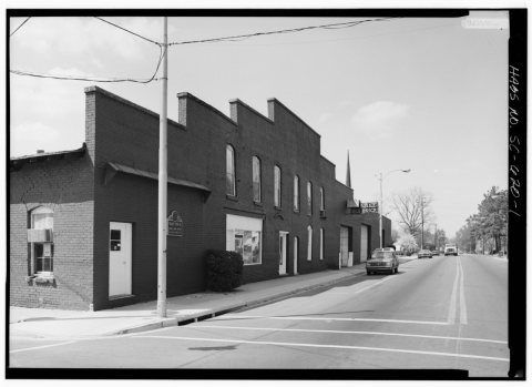 EAST (FRONT) ELEVATION, LOOKING NORTHEAST - Old Brick Warehouse, Main and Wine Streets (corner)