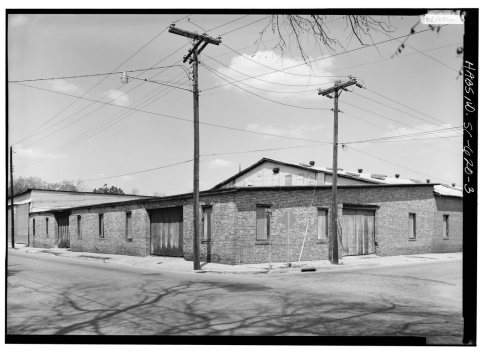 SOUTHWEST CORNER, LOOKING NORTHEAST - Old Brick Warehouse, Main and Wine Streets (corner)