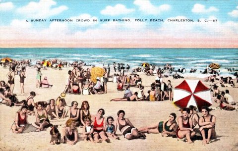 Folly Beach - A Sunday afternoon crowd in surf bathing 01