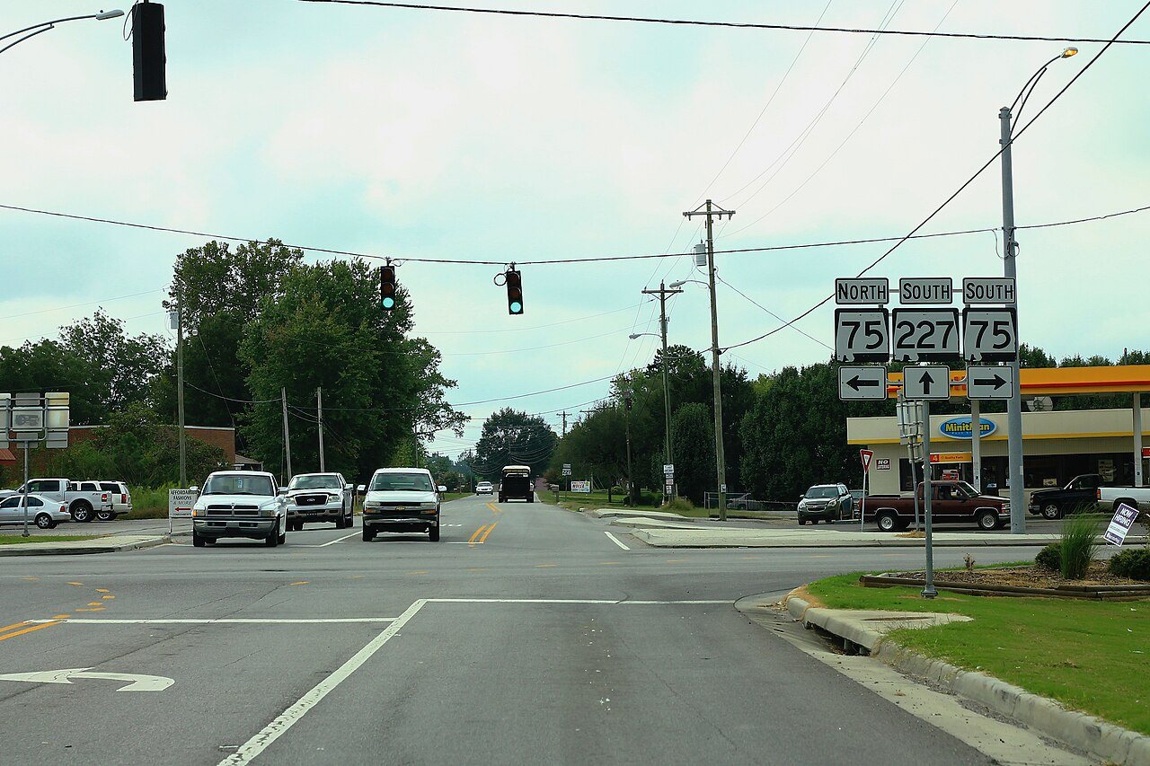 AL227 South - AL75 Signs