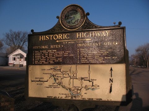 Avon SD Historic Hwy Marker