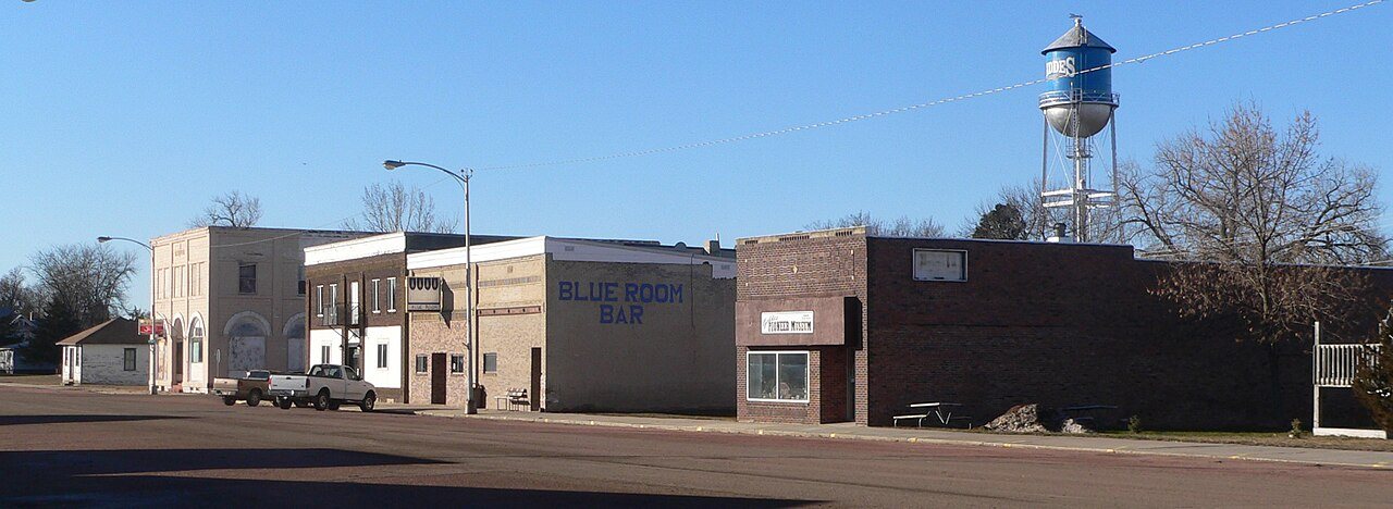 Geddes, South Dakota, Main Street, W side, S of 3rd Street 1