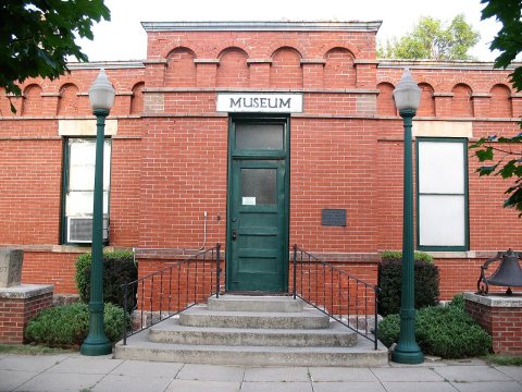 Douglas County Museum