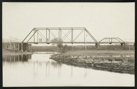 River scene on the Vermillion
