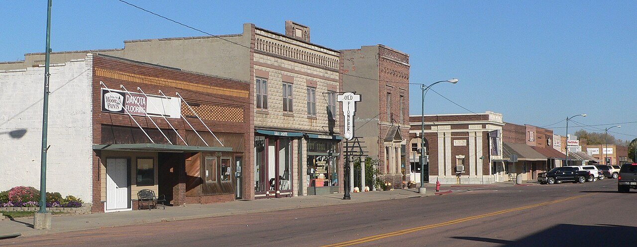 Gregory, SD W side Main St from 5th St