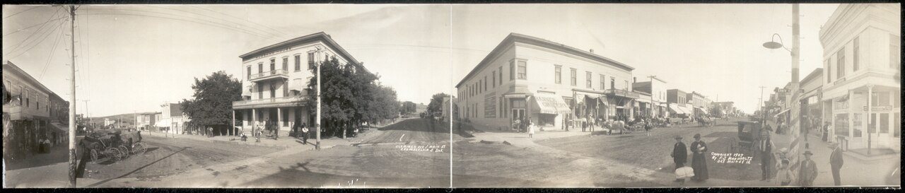 Clemmer Ave. and Main St., Chamberlain, S. Dak