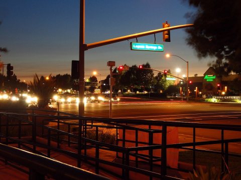 Laguna Springs Dr and Laguna Blvd