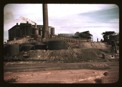Copper mining and sulfuric acid plant, Copperhill), Tenn