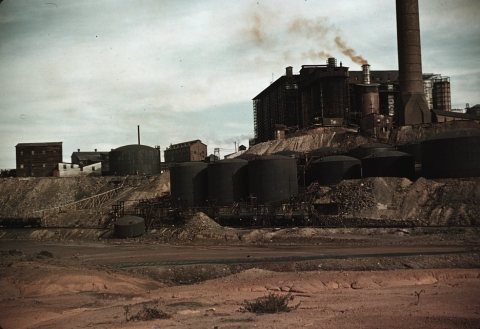 Copper mining and sulfuric acid plant1a34319v
