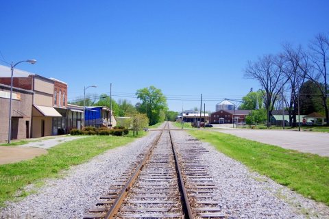 Gleason-RR-tracks-tn