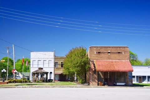 Dyer-Front-St-tn