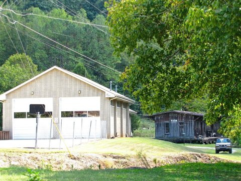 Orme-community-building-and-depot-tn1
