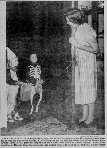 Trick or Treating - Beaumont, California (1950)
