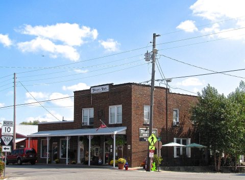 Gibsons-Cafe-Lafayette-tn1