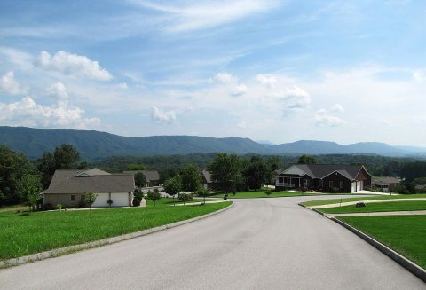Mount-Carmel-Carrie-Circle-tn2