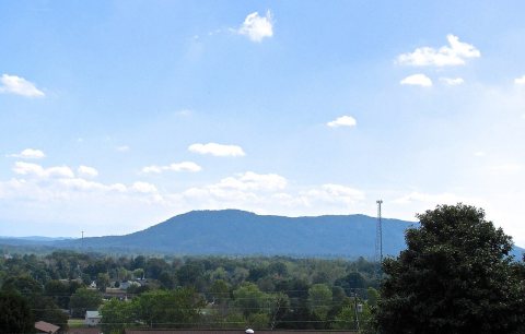 Plainview-House-Mountain-tn1