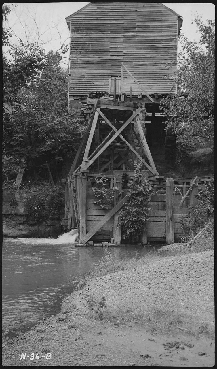 Cedar Creek Near Pleasant Site Dam