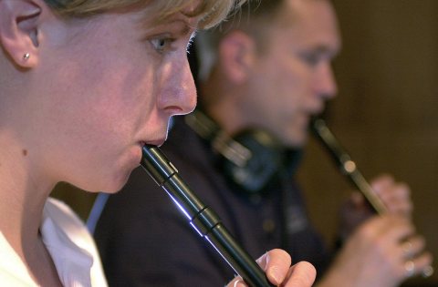 AIRMAN First Class (A1C) Carolyn Gill, USAF, and Technical Sergeant (TSGT) Scott Gunn, USAF, US Air Force Reserve Pipe …