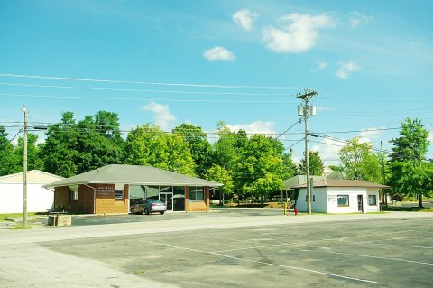 Altamont-businesses-tn1
