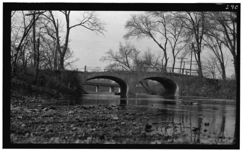 Historic American Buildings Survey, C.E. Peterson, Photographer c.1934 SIDE VIEW OF BRIDGE. - Stone Bridge at Bowling G…