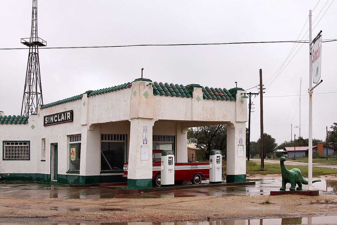 Restored Sinclair Gas Station