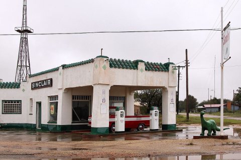 Restored Sinclair Gas Station