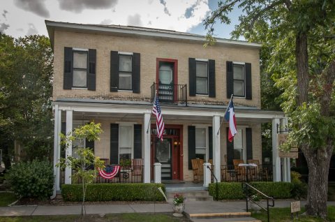 Ollie Hotel (1 of 1)