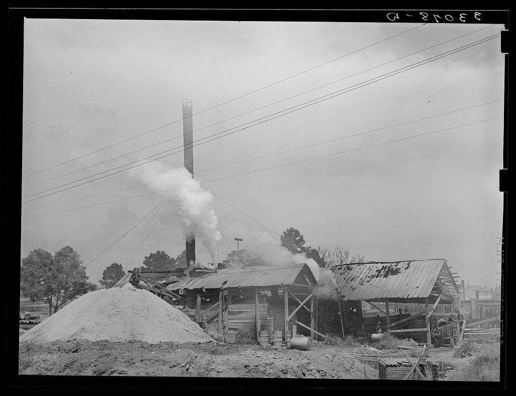 Sawmill. Wells, Texas