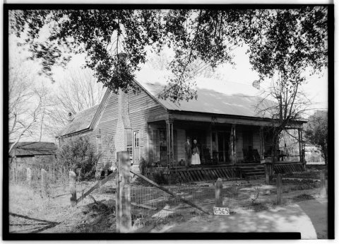 J. B. Taylor House, Washington Street