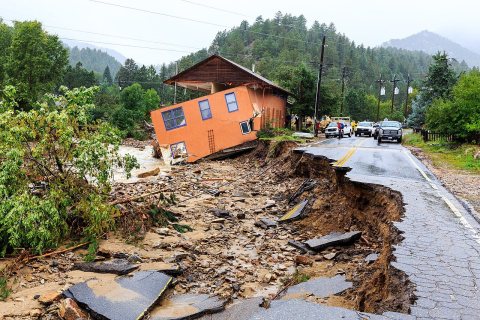 Jamestown, Colorado Cut Off by 2013 Colorado Floods