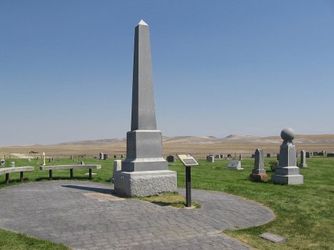 Martin Harris monument