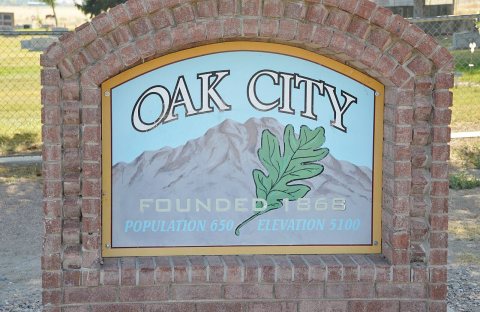 Oak City Town Marker