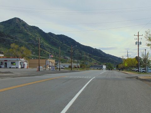 Southwest along US-6 in east Eureka, May 16