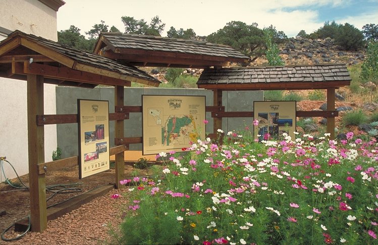 Scenic Byway 12 - Scenic Byway 12 Entrance Kiosk at