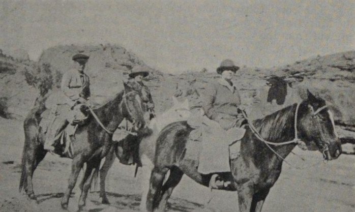 Garfield Stake Relief Society officers (Relief Society Magazine, 1925)