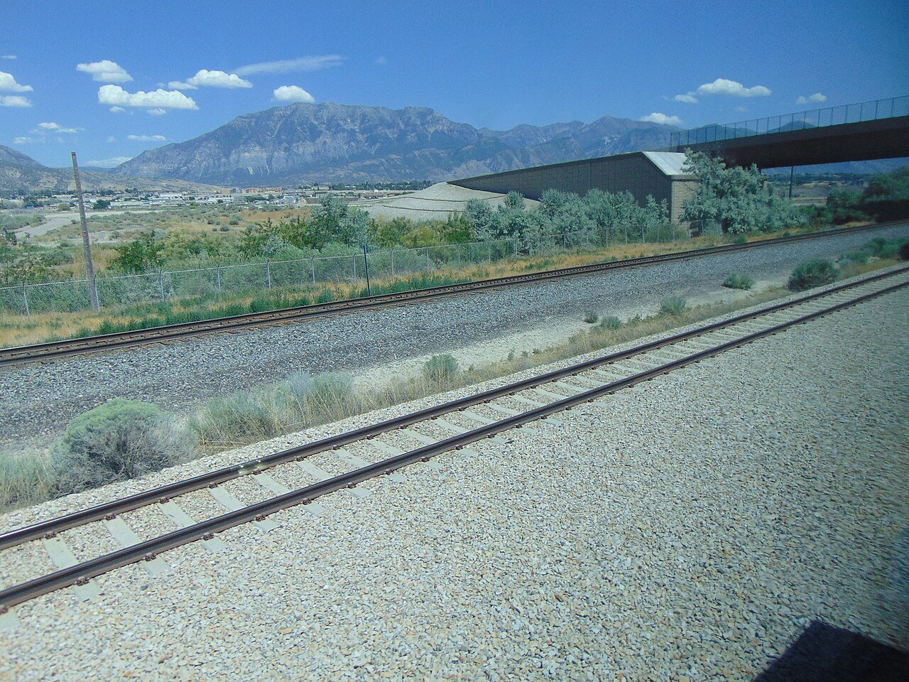 East at Cascade Mountain on FrontRunner, Jul 16