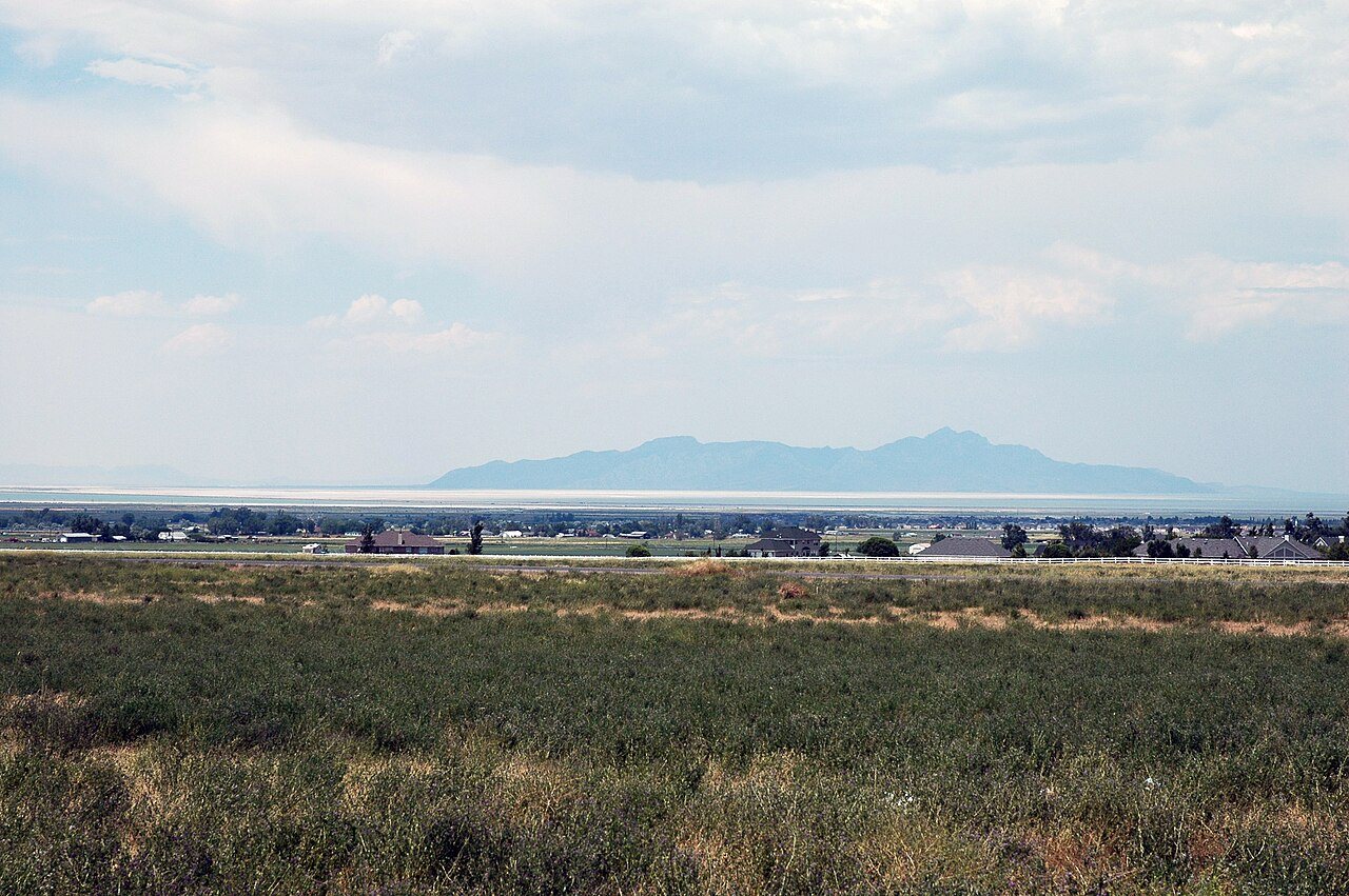 Erda overlooking the Great Salt Lake