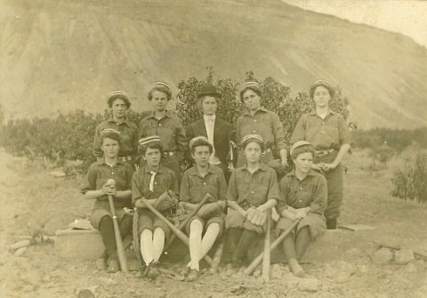 PalisadeCOWomensBaseballTeamCirca1910