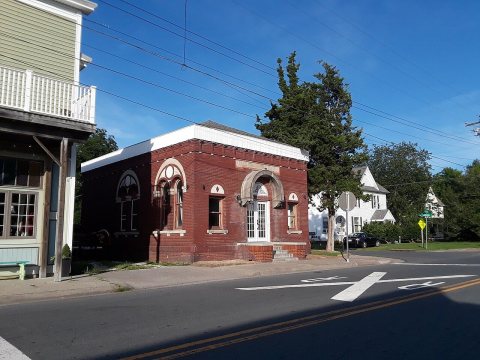 Former bank building