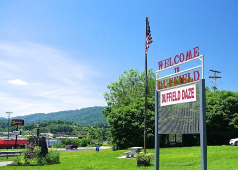 Duffield-welcome-sign-va